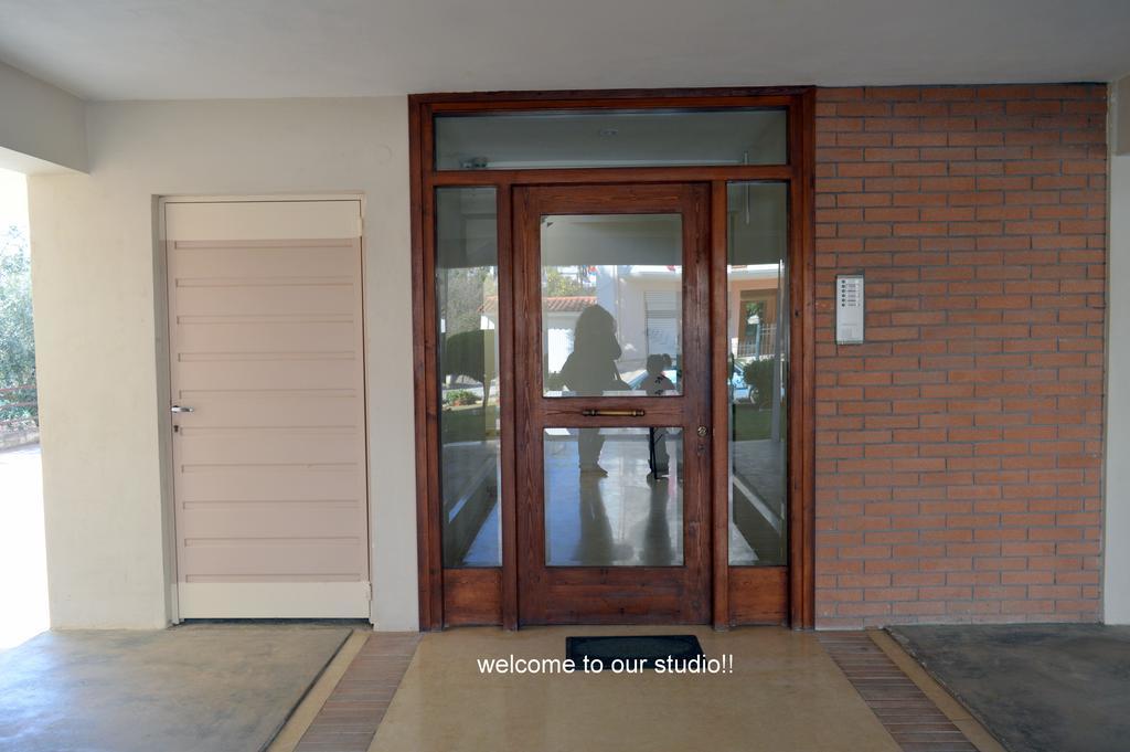 Deili Studio Loft กาลามาตา ภายนอก รูปภาพ